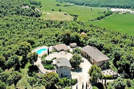 Podere La Castellina Podere Poggiaccio Exterior photo